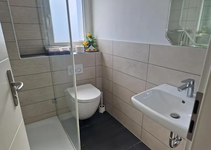 Appartement Bei Pina - Schoene Nahe Duesseldorf Solingen